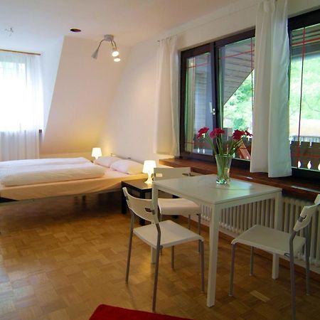 Hostel Waldblick Freiburg im Breisgau Ngoại thất bức ảnh